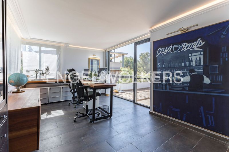 Foto cdd1280f-938a-4d71-a82b-56de55af418a. Casa amb calefacció aparcament piscina a Montmar Castelldefels