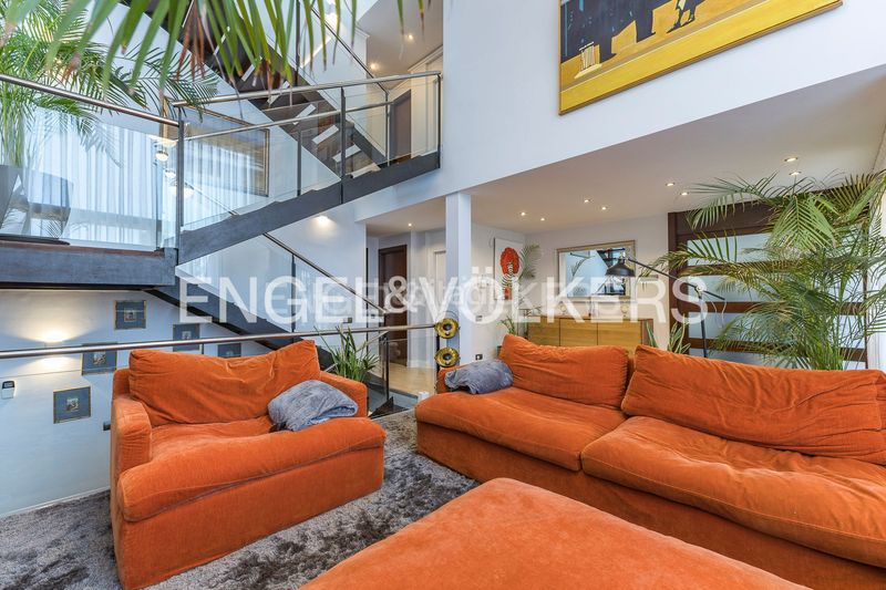Foto ce1389c8-65cf-4005-b9c0-4d2fa2ca1e66. Casa amb calefacció aparcament piscina a Montmar Castelldefels