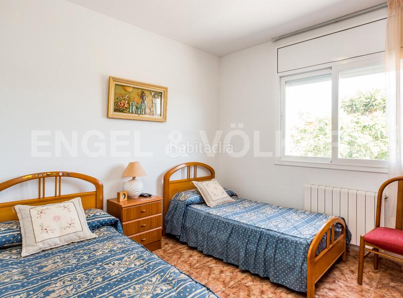 Foto 04133f29-e03d-406a-8b50-1a356c4be4d4. Casa con riscaldamento parcheggio in costa Cunit - els jardins - els rosers Cunit