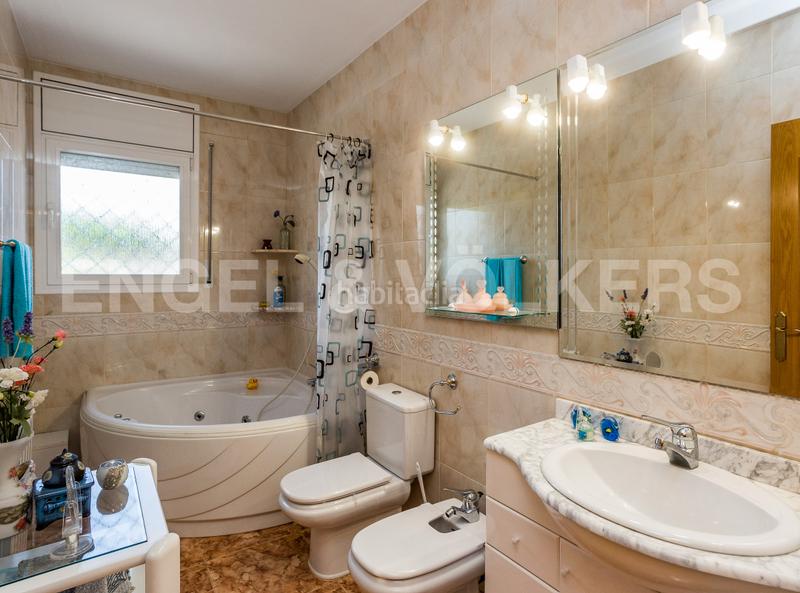 Foto a9c20dd0-675b-4888-b81b-4ab97b4e57d2. Casa con riscaldamento parcheggio in costa Cunit - els jardins - els rosers Cunit