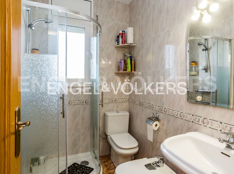 Foto fc152544-8d7b-480b-b914-323629ffebd1. Casa amb calefacció aparcament a costa Cunit - els jardins - els rosers Cunit
