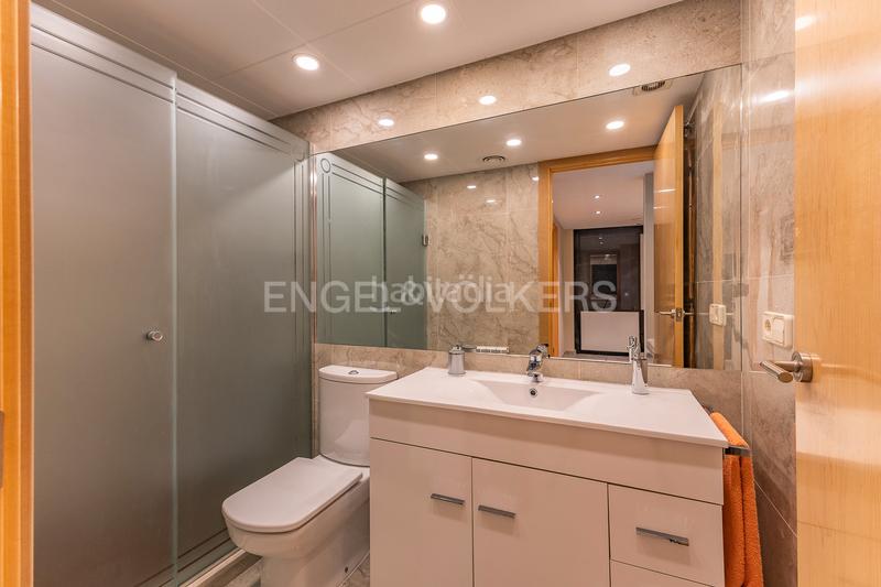 Foto 9afedc68-56f0-429c-a8fb-2860f70c2f00. Location duplex avec chauffage parking dans Centre Mataró