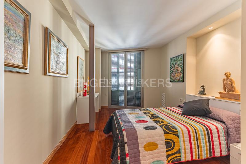 Foto 557a1c90-c392-4241-9789-9f5b2fd55c7b. Rent duplex with heating parking in Centre Mataró