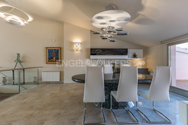 Foto 91b308be-68d7-41f1-af30-e45406527498. Rent duplex with heating parking in Centre Mataró