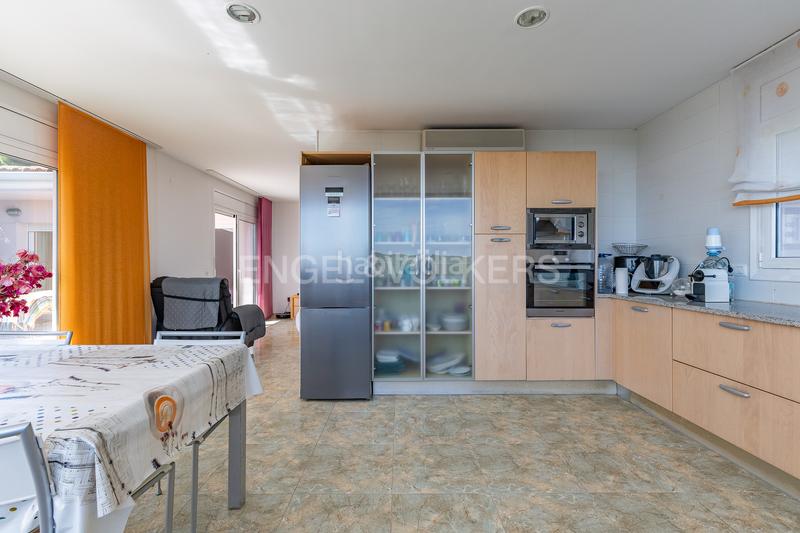 Foto c6bbbbe2-b930-44e5-bc20-ccd161d6c53e. Casa amb calefacció aparcament a Mas Mora-Sant Daniel Tordera