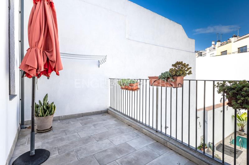 Foto 3d3e278c-029a-44dd-bce2-0508c09cc1f3. Casa bonita casa con piscina en el centro en Centre Mataró