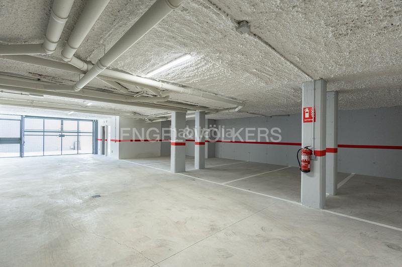 Foto 4b9470da-037e-4a94-8cfb-b5feeb2348a6. Apartament amb calefacció aparcament a La Collada-Sis Camins Vilanova i la Geltrú