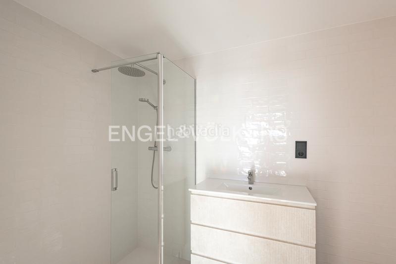 Foto 61a66e9f-09d3-4c17-8646-efce4d76e0dc. Apartament amb calefacció aparcament a La Collada-Sis Camins Vilanova i la Geltrú