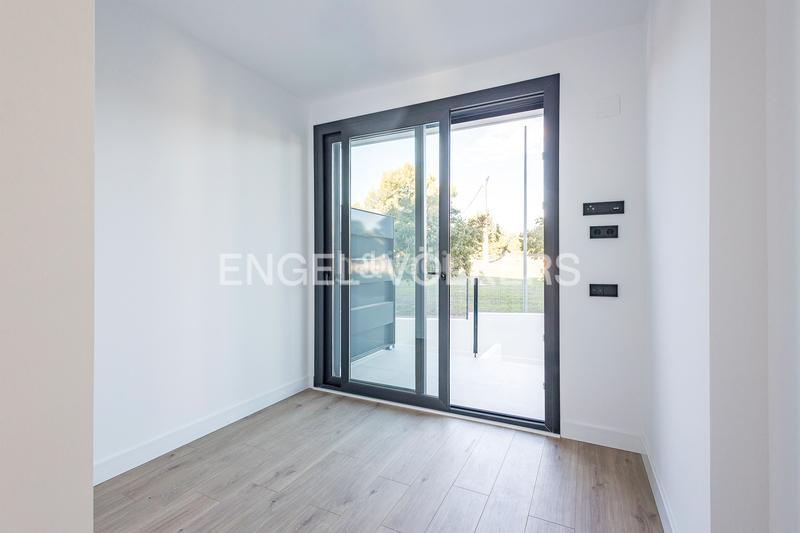 Foto 7e521b4e-afab-44ac-8ee8-5f190d33f500. Apartament amb calefacció aparcament a La Collada-Sis Camins Vilanova i la Geltrú