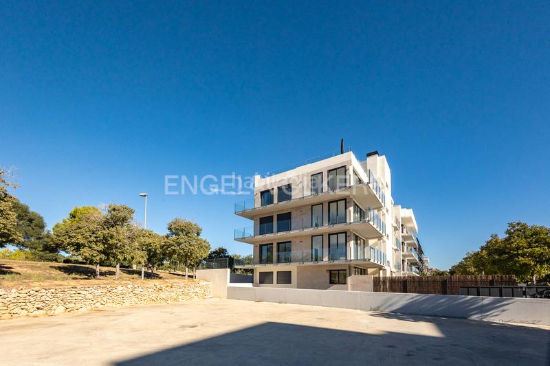 Foto fa5344ce-9ad0-471c-b2a9-d4717e4b211f. Apartament amb calefacció aparcament a La Collada-Sis Camins Vilanova i la Geltrú