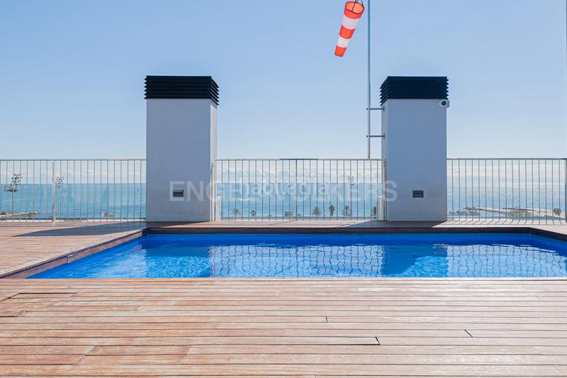 Foto 3806bd7e-61d3-45cf-ad48-6227941abc13. Apartamento extraordinario piso frente al mar en Poblenou Barcelona