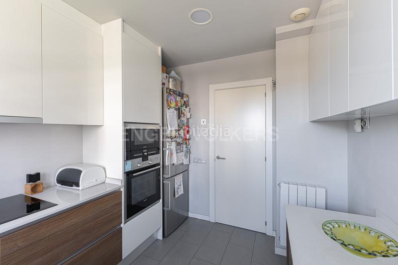Foto 4d7d9d62-de0d-4ca1-b4bc-df1f38e282ce. Apartamento extraordinario piso frente al mar en Poblenou Barcelona