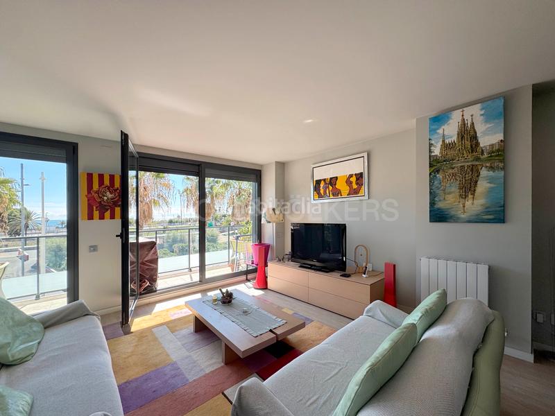 Foto 9282835c-459f-490e-ad8a-23fab7e9921f. Apartamento extraordinario piso frente al mar en Poblenou Barcelona