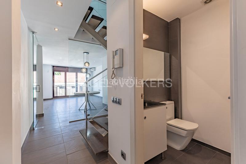 Foto 9b782b28-1e33-4dcb-9509-a0eeaad05340. Casa amb calefacció aparcament a Centre Sabadell