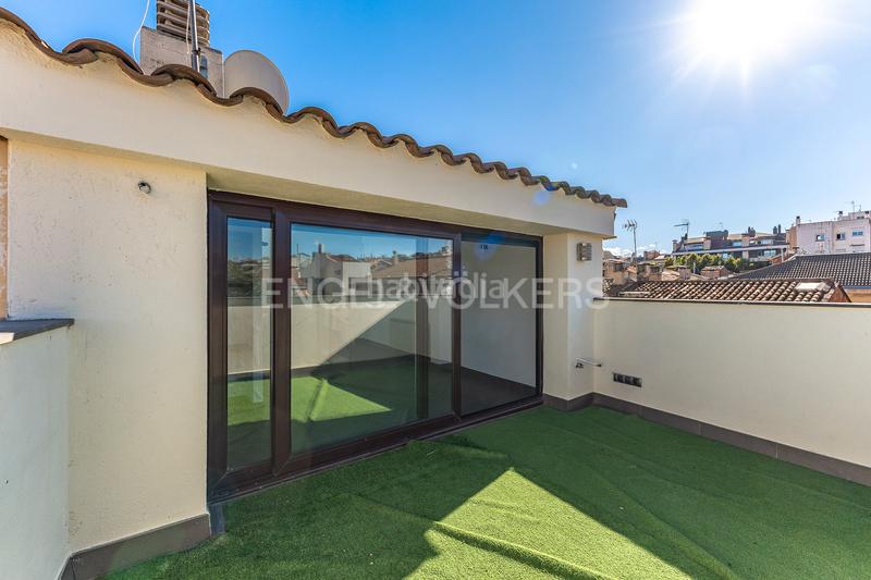 Foto e95d138e-d4b4-4bad-932f-a42a13a1a45d. Casa amb calefacció aparcament a Centre Sabadell