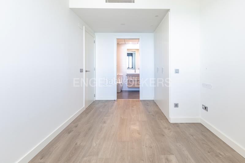 Foto 449a8c19-43d8-4aa1-b9cc-debd8c43a2ab. Lloguer apartament amb calefacció aparcament piscina a Mataró