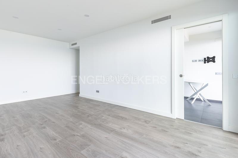 Foto 9704f694-871b-49f9-bfdc-685e2f740441. Lloguer apartament amb calefacció aparcament piscina a Mataró