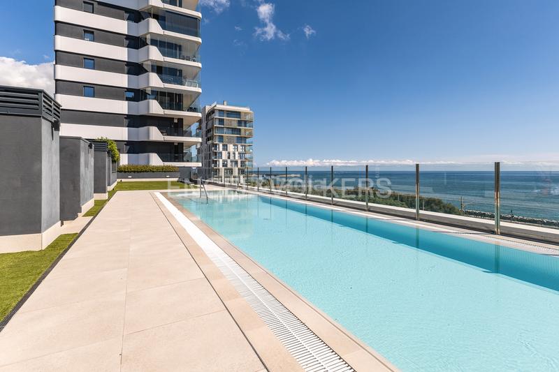 Foto c1e97a59-cb13-42d1-9cf8-5462a5d25960. Lloguer apartament amb calefacció aparcament piscina a Mataró