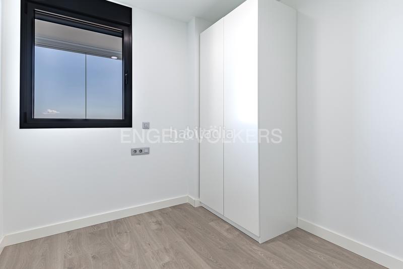 Foto d66b805c-97d2-42d8-b03b-11a99e330769. Lloguer apartament amb calefacció aparcament piscina a Mataró