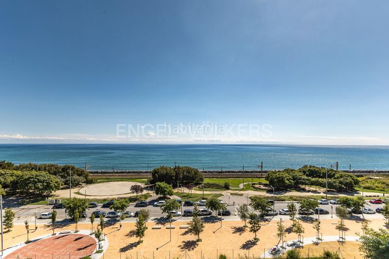 Foto e29afa83-9728-4744-90fe-b7465337f3d5. Lloguer apartament amb calefacció aparcament piscina a Mataró