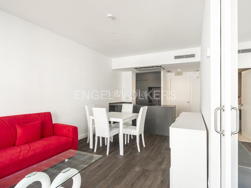 Foto 8fb9f4bf-2a35-4225-8e8f-3d57574cdcc8. Lloguer apartament amb calefacció aparcament a Pedralbes Barcelona
