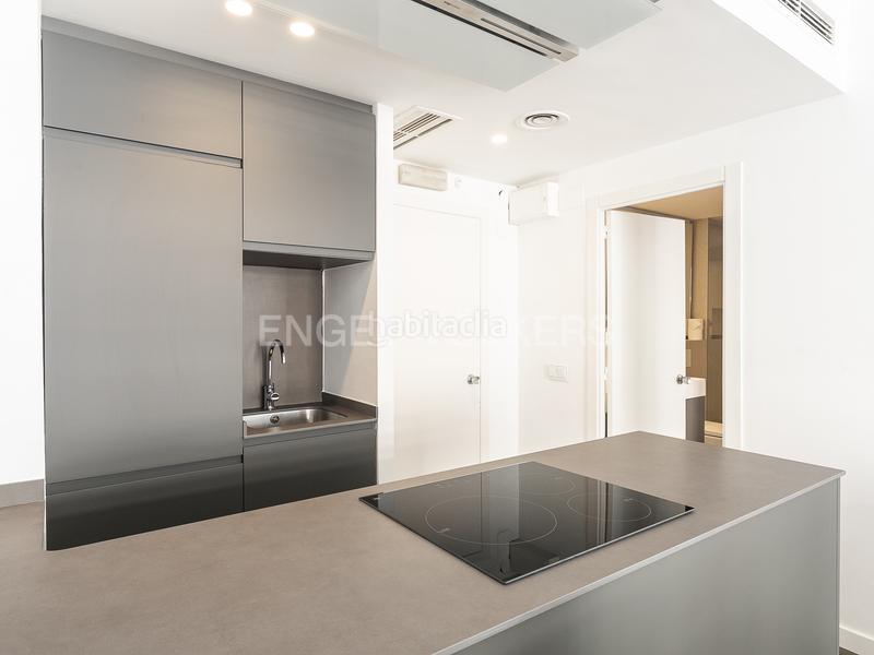 Foto 04c0f1f1-07fe-4797-9d00-a3f3730fa91c. Location appartement avec chauffage parking dans Pedralbes Barcelona