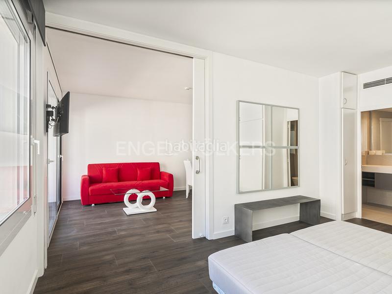 Foto 62ba4b5f-81fa-4454-bff8-d99a2106a535. Location appartement avec chauffage parking dans Pedralbes Barcelona