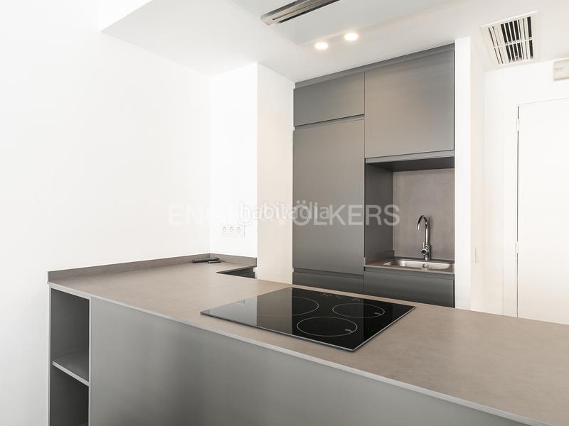 Foto f0e6ea4b-cb31-468e-b345-daba852f419c. Location appartement avec chauffage parking dans Pedralbes Barcelona