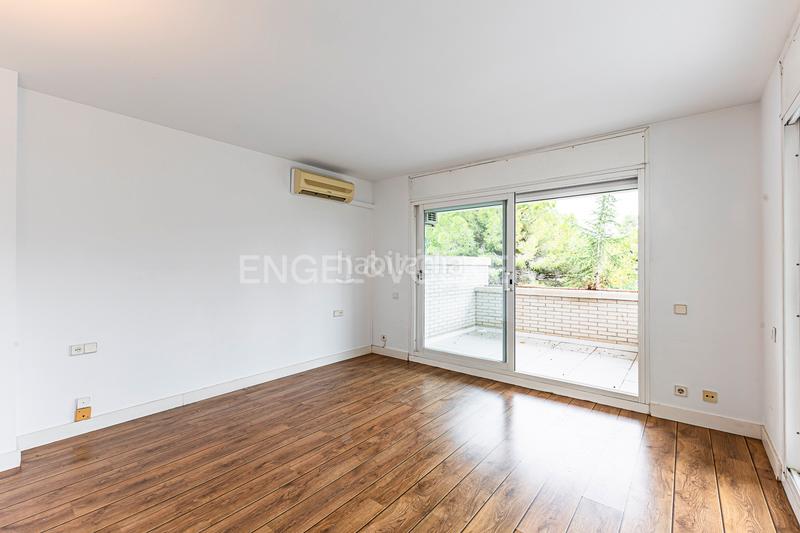 Foto 691e3dba-994f-41cc-a947-e951b86170d1. Alquiler casa maravillosa casa en el Eixample de sant cugat en Sant Cugat del Vallès