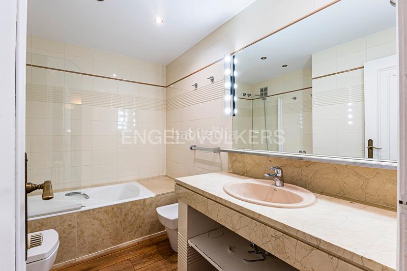 Foto 79eb3652-87f0-4fae-b370-8f52ac4c282c. Alquiler casa maravillosa casa en el Eixample de sant cugat en Sant Cugat del Vallès