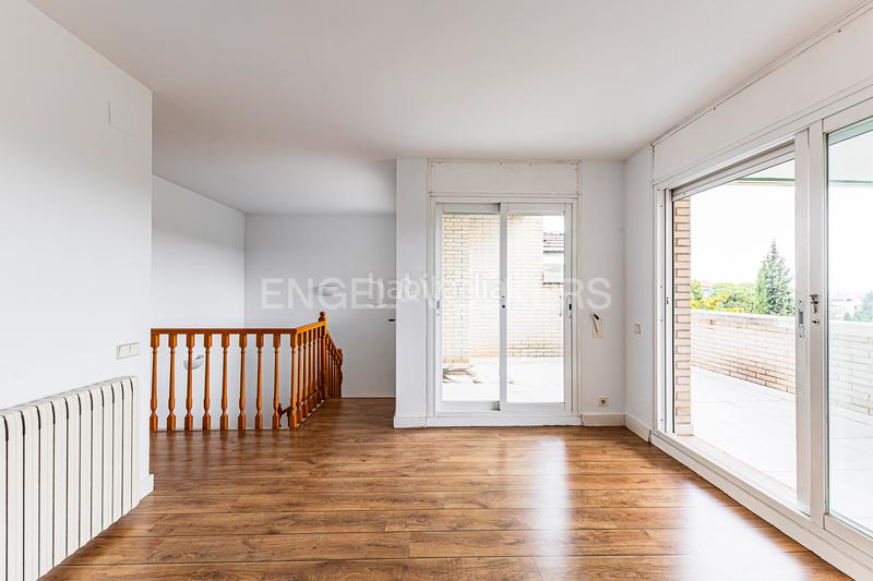 Foto 945f217c-0b21-4c22-bc0d-d6b599fcb703. Alquiler casa maravillosa casa en el Eixample de sant cugat en Sant Cugat del Vallès