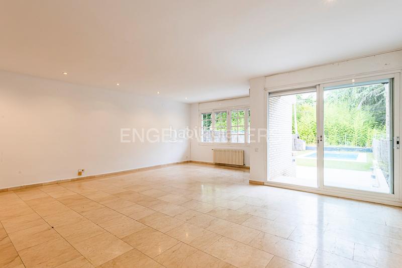 Foto 4b479a39-2e2d-4ebd-8570-06f15f6617f7. Lloguer casa amb calefacció a Eixample Sant Cugat del Vallès