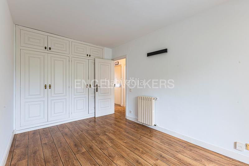 Foto 58b2cd42-1e61-4640-abbd-0a7a13d58677. Lloguer casa amb calefacció a Eixample Sant Cugat del Vallès