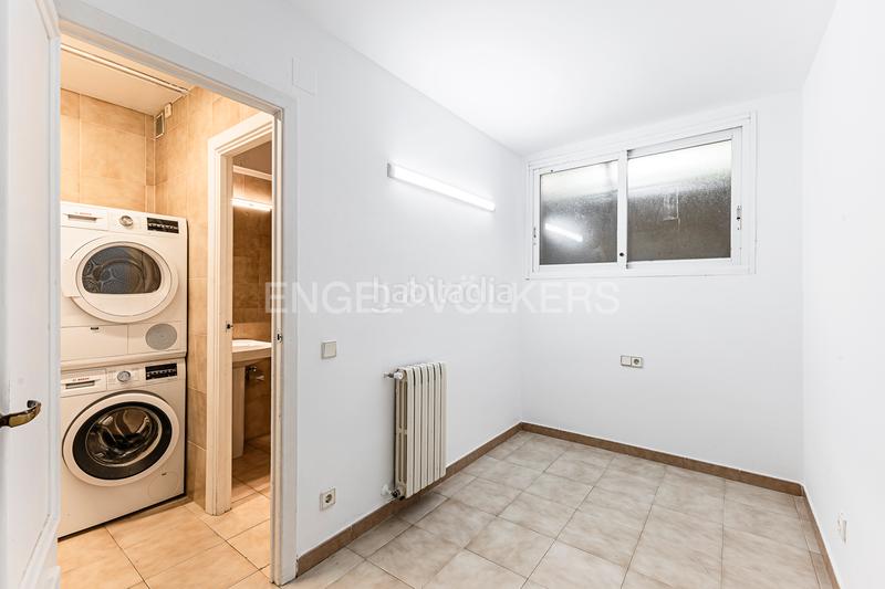 Foto 5a452aed-5667-461a-ad2c-5e4878dee792. Lloguer casa amb calefacció a Eixample Sant Cugat del Vallès