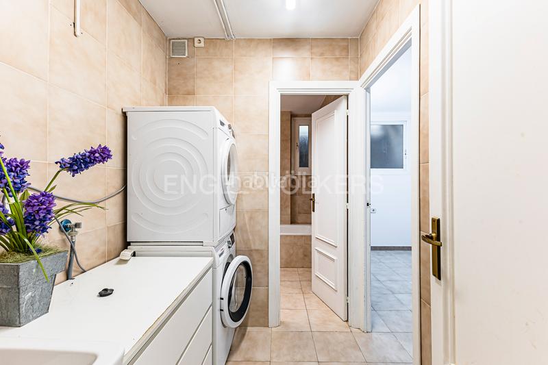 Foto d0110878-a311-43f4-a4c1-1bf7784b610d. Lloguer casa amb calefacció a Eixample Sant Cugat del Vallès