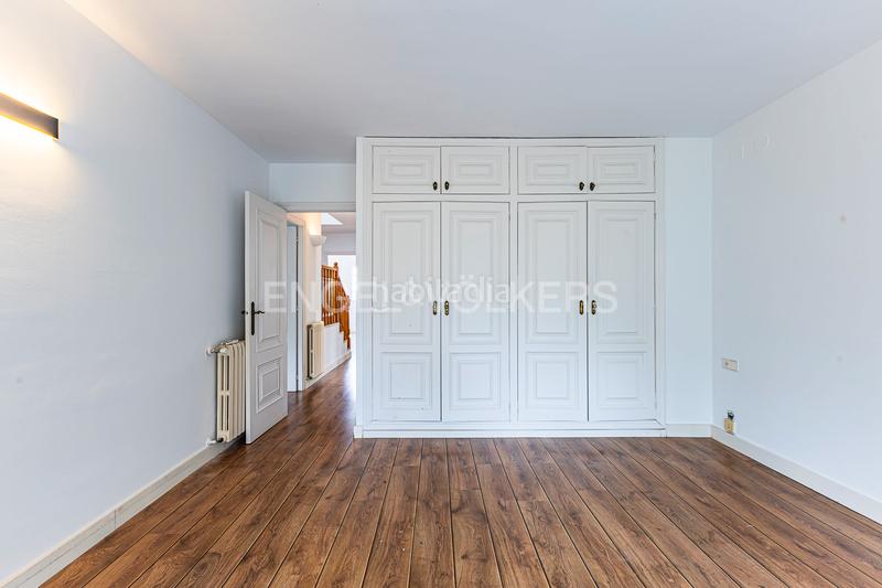 Foto 92894e84-deae-4f15-b784-eb82e475e310. Location maison avec chauffage dans Eixample Sant Cugat del Vallès