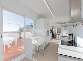 Location Attique à El Camp d´en Grassot i Gràcia Nova. Ático amueblado en pi i margall