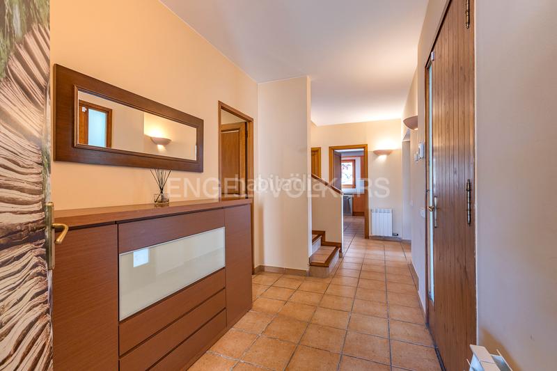 Foto 05597fa1-7fae-48fa-9f4a-5169c6243b37. Haus mit heizung parking pool in Vallromanes