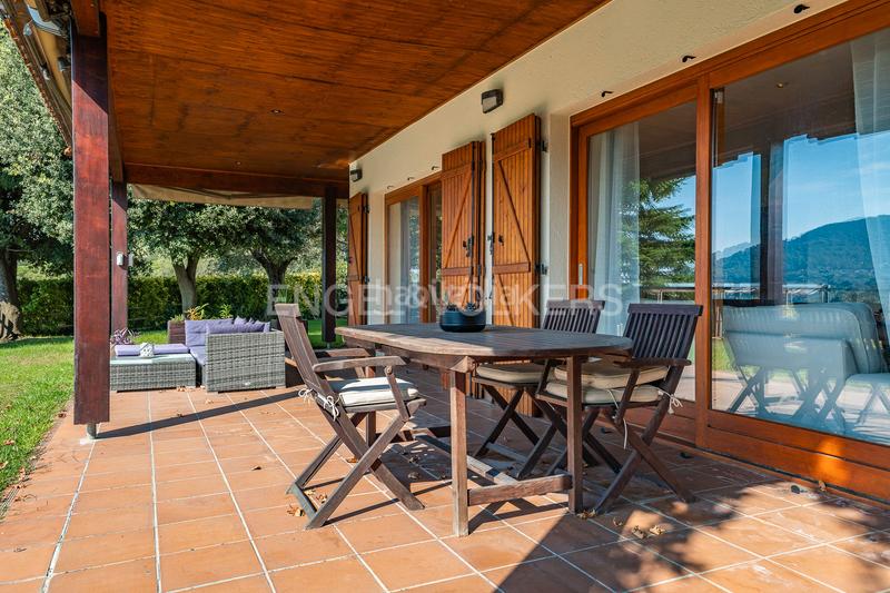 Foto 2928d211-41bc-42df-9794-700bd2b0186a. Haus mit heizung parking pool in Vallromanes