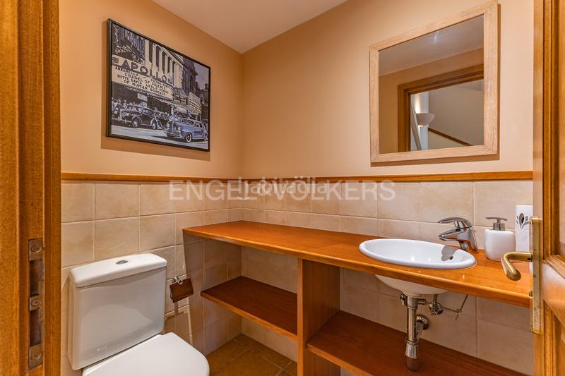 Foto c8b12709-855f-40ee-ade8-1367aeb438ad. Haus mit heizung parking pool in Vallromanes