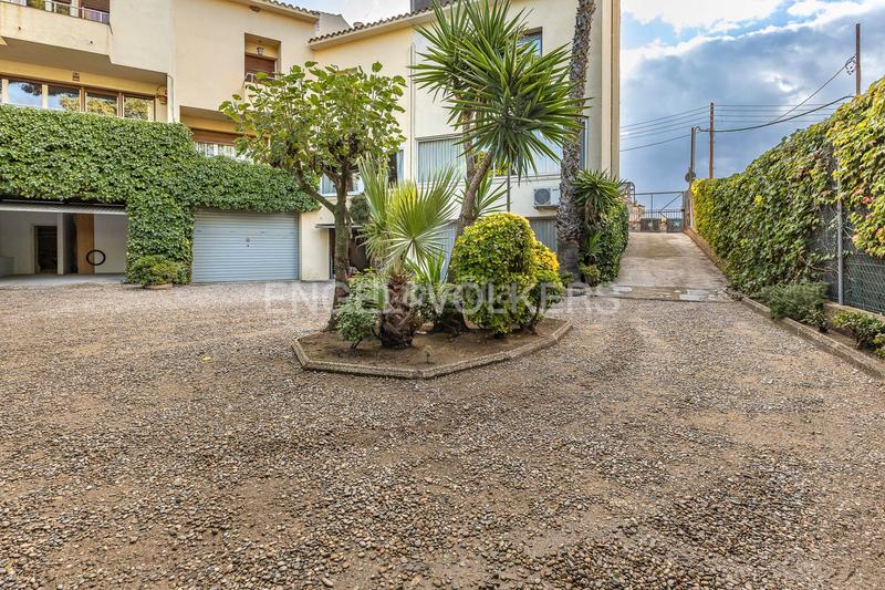 Foto 66b52c51-3805-48e6-8ef6-0b4de3f6388e. Casa con riscaldamento parcheggio in Cabrils