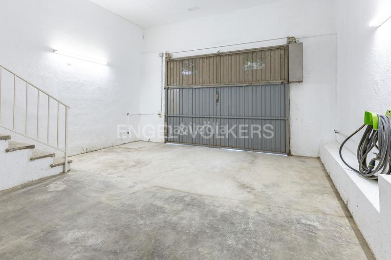 Foto e1e7eb8a-0ac7-49b0-9aaf-3d8e0274b74e. Casa con riscaldamento parcheggio in Cabrils