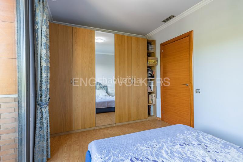 Foto 35a425bc-2199-49a3-b392-8bf7e17ebb95. Casa con riscaldamento parcheggio piscina in Canovelles