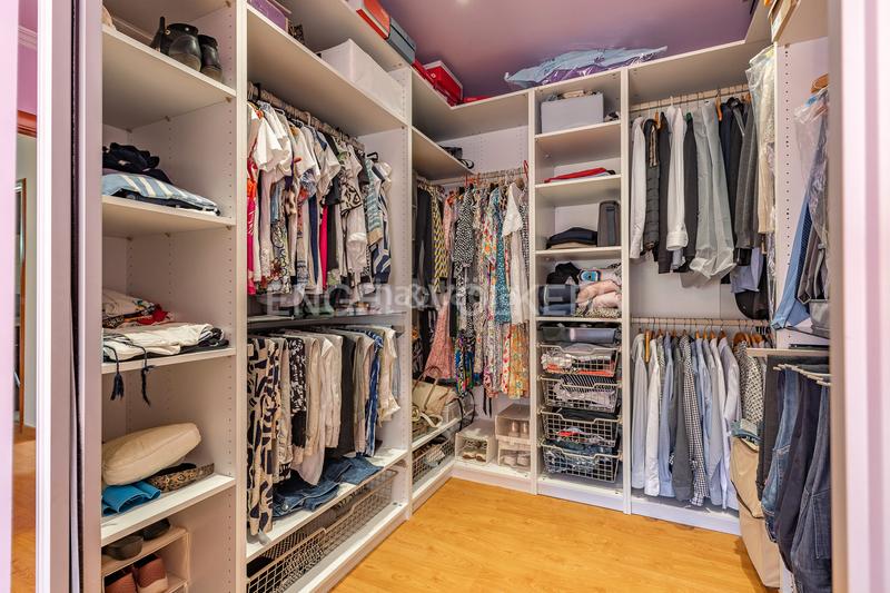 Foto 48de7939-d08f-4472-842b-0cc3fb3110dc. Casa con riscaldamento parcheggio piscina in Canovelles