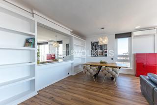 Lloguer Apartament a Barri de les Corts. Piso de lujo y vistas panorámicas en les corts