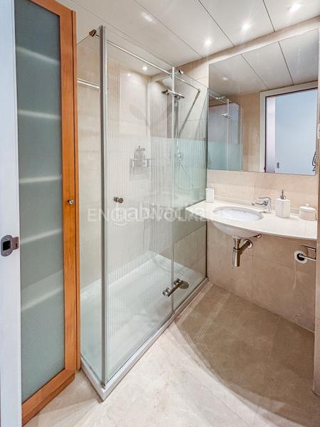 Foto 9fed1bb0-fd10-4363-9a99-353ae3216dd5. Lloguer apartament amb calefacció a La Nova Esquerra de l´Eixample Barcelona