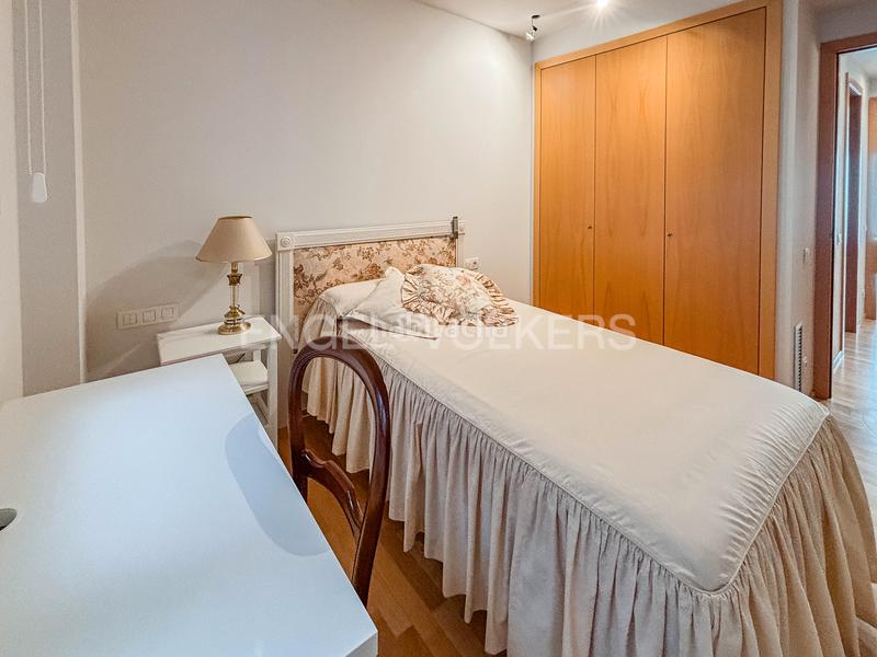 Foto a4a2eb0d-9537-4f6f-9810-2805d4b70cb6. Lloguer apartament amb calefacció a La Nova Esquerra de l´Eixample Barcelona