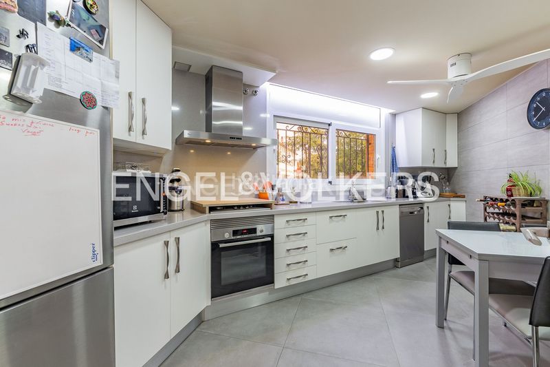 Foto 3dd356d3-703a-408b-a333-9b719a349814. Casa amb calefacció aparcament a Eixample - Can Bogunyà Castellar del Vallès