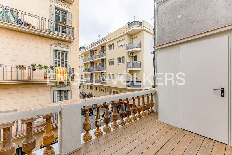 Piso  en  Putget - Farró. Bonito apartamento con mucha luz y orientado a dos vientos en sa