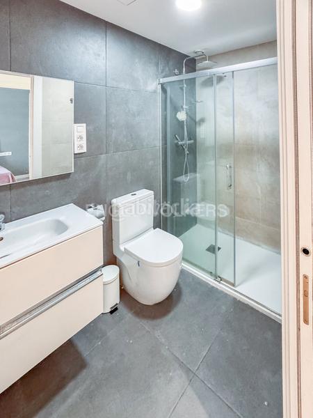 Foto 2b37a4bd-62a2-4606-942a-d84a1db017b8. Lloguer apartament amb calefacció a Baix Guinardó Barcelona